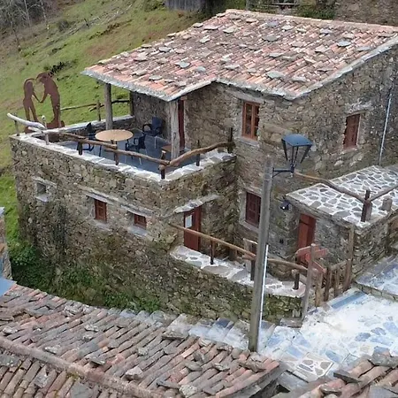 Casal Do Lousa (Central Portugal)